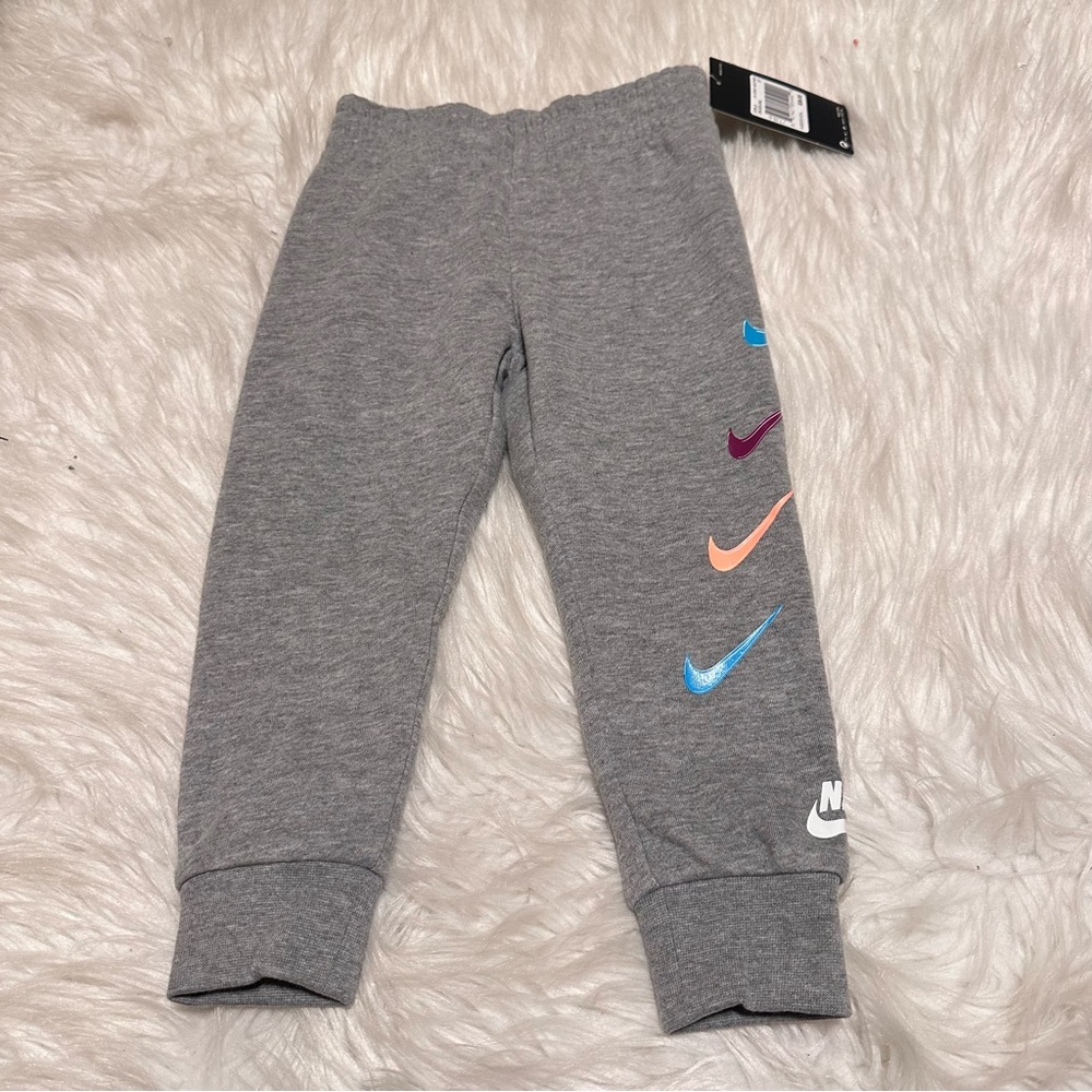 Girls Nike Sweatpants